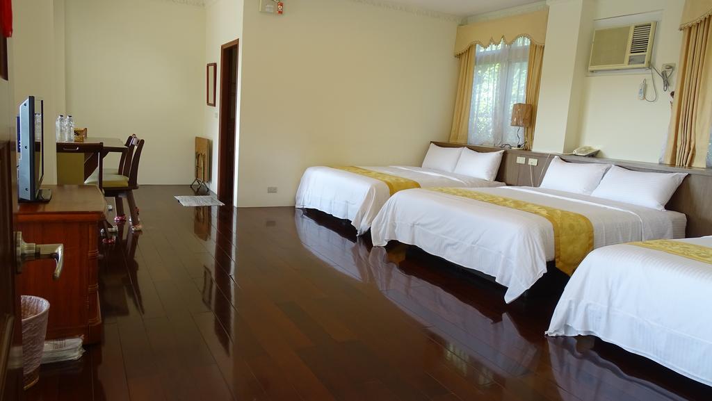 Emoonten Homestay Sanzhi Εξωτερικό φωτογραφία