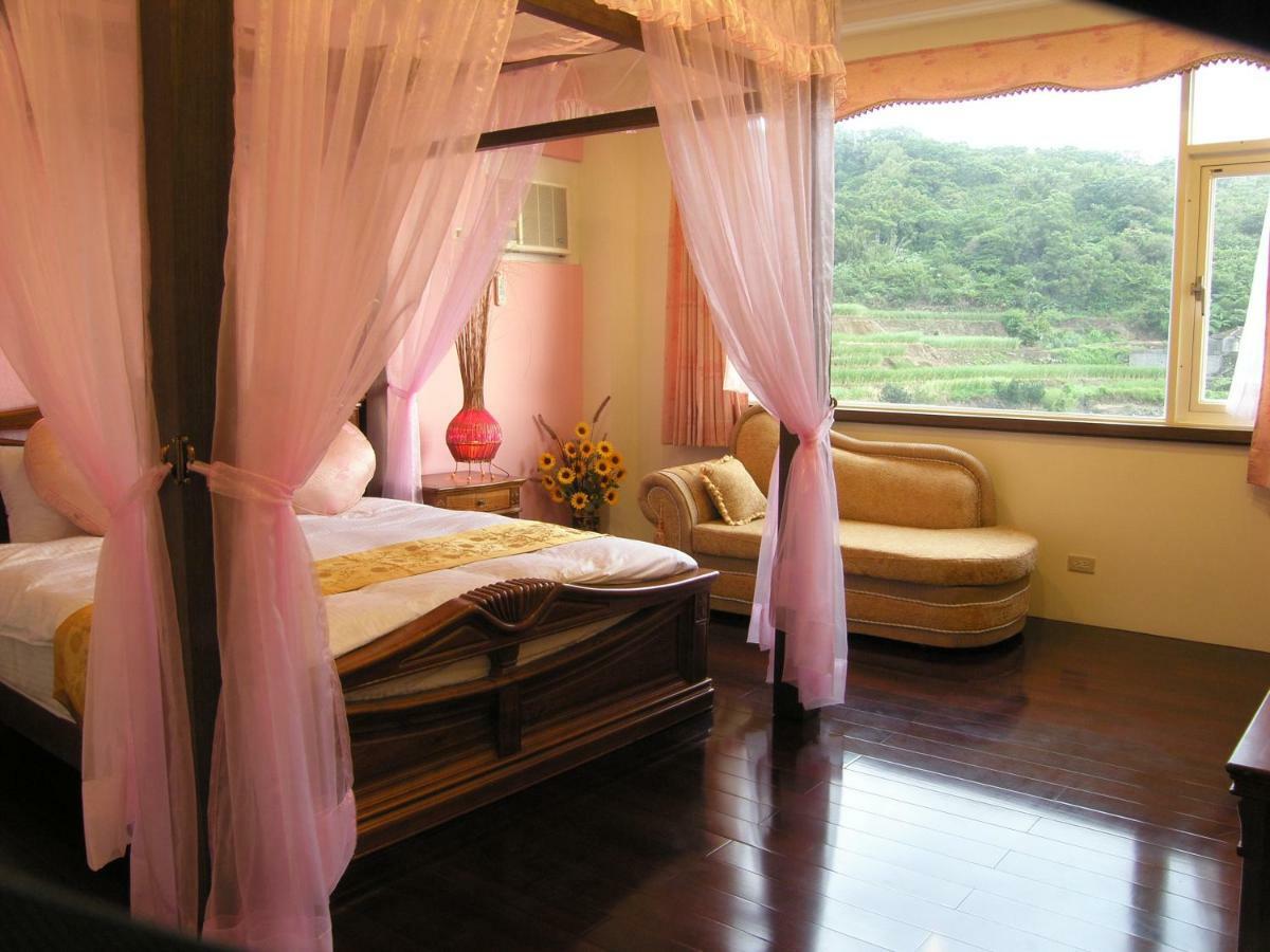 Emoonten Homestay Sanzhi Εξωτερικό φωτογραφία